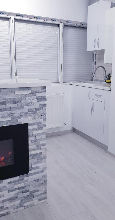 White Apartament, Brăila Exterior photo